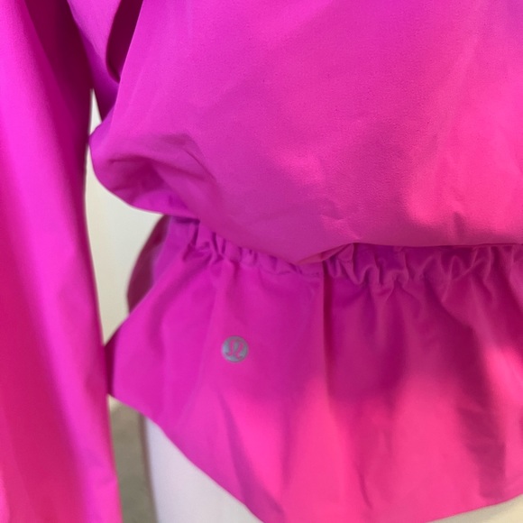 Lululemon bright pink jacket like new! - Picture 3 of 4